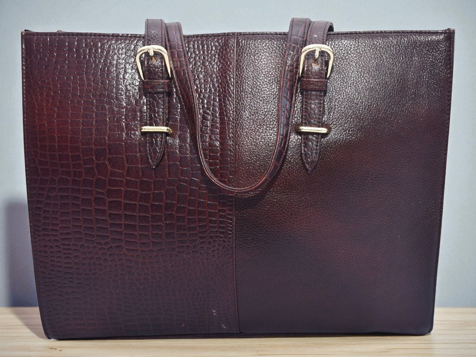 Women's Leather Tote / Shoulder Bag - Image 2
